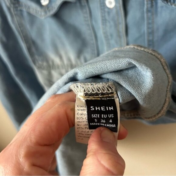 Shein Light Wash Blue Denim Button Down Long Sleeve Shirt Women’s Size Small - Picture 3 of 6